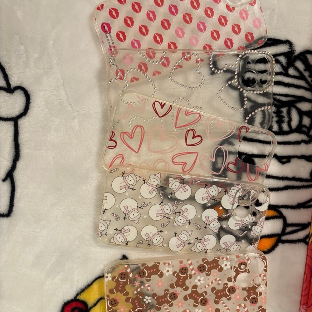 Cute Patterned IPhone 15 plus 5 case bundle